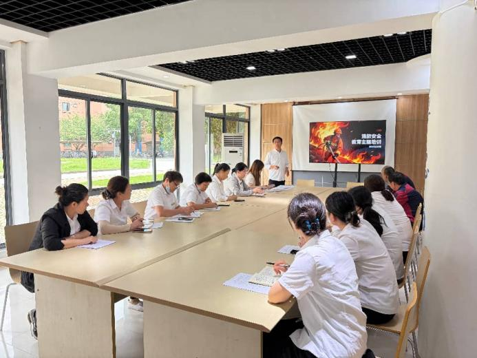 分层联动抓实消防培训 筑牢学生宿舍安全屏障